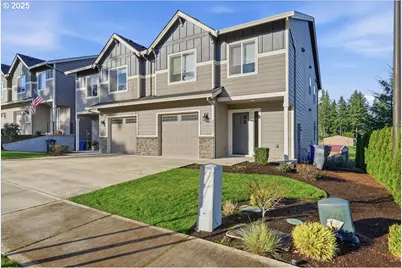 37867 College St, Sandy, OR 97055 - Photo 2