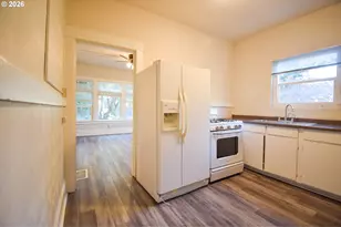 4024 NE 6th Ave, Portland, OR 97212 - Photo 6