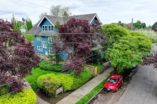 4024 NE 6th Ave, Portland, OR 97212 - Photo 2