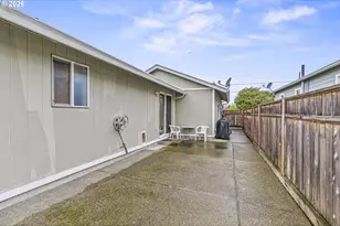 1102 S 11th Ave, Kelso, WA 98626 - Photo 24