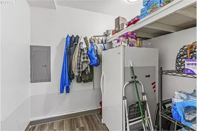 1102 S 11th Ave, Kelso, WA 98626 - Photo 14