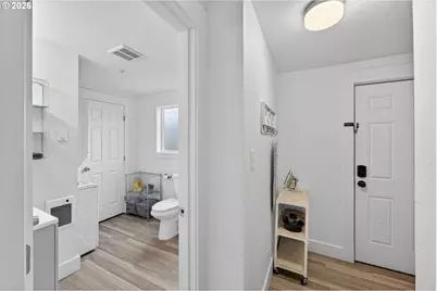 857 S 2nd St, Coos Bay, OR 97420 - Photo 22