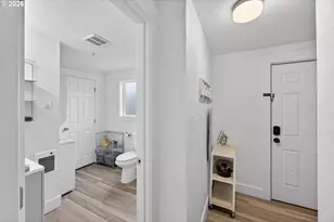 857 S 2nd St, Coos Bay, OR 97420 - Photo 22