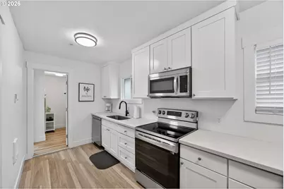 857 S 2nd St, Coos Bay, OR 97420 - Photo 20