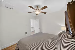 857 S 2nd St, Coos Bay, OR 97420 - Photo 18