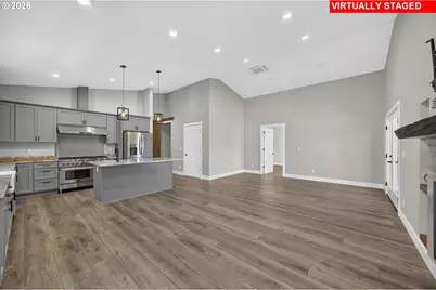 88051 Lake Point Dr, Florence, OR 97439 - Photo 10