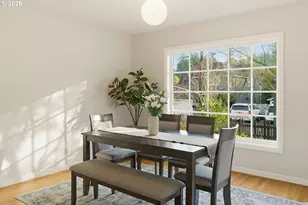 16510 Maple Cir, Lake Oswego, OR 97034 - Photo 8