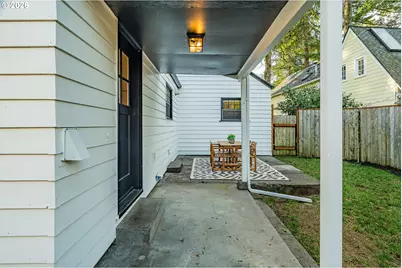 16510 Maple Cir, Lake Oswego, OR 97034 - Photo 32