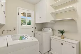 16510 Maple Cir, Lake Oswego, OR 97034 - Photo 24