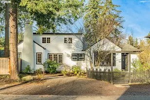 16510 Maple Cir, Lake Oswego, OR 97034 - Photo 1