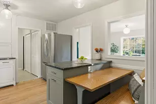 16510 Maple Cir, Lake Oswego, OR 97034 - Photo 14