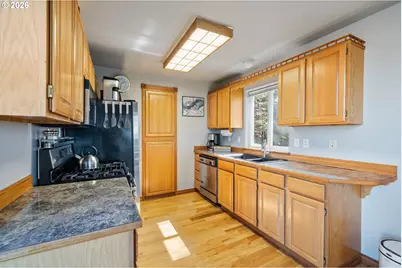 6095 Huckleberry Ln, Oceanside, OR 97134 - Photo 14