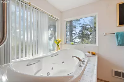 6095 Huckleberry Ln, Oceanside, OR 97134 - Photo 26