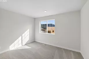 3649 SW 37th St, Gresham, OR 97080 - Photo 12