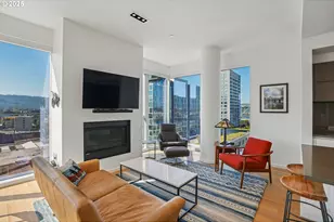 1075 NW Northrup St, Portland, OR 97209 - Photo 10