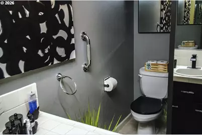 [Address not provided], Roseburg, OR 97470 - Photo 22