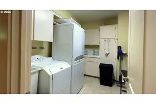 [Address not provided], Roseburg, OR 97470 - Photo 28