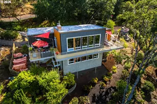 [Address not provided], Roseburg, OR 97470 - Photo 1