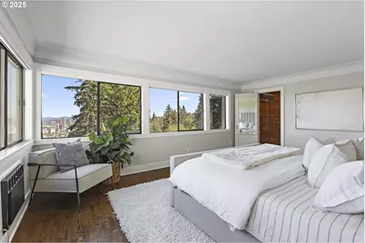 2869 SW Champlain Dr, Portland, OR 97205 - Photo 22