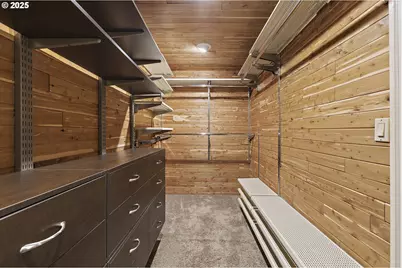 2869 SW Champlain Dr, Portland, OR 97205 - Photo 28