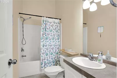 5365 Cobblestone Ln, Eugene, OR 97402 - Photo 34