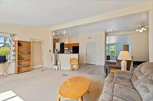 8325 SE Sky Vista Dr, Amity, OR 97101 - Photo 4