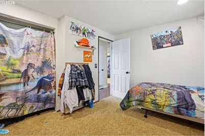 832 E 7th St, Molalla, OR 97038 - Photo 16