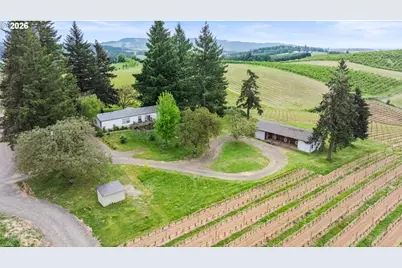 8810 NE Blackburn Rd, Yamhill, OR 97148 - Photo 20