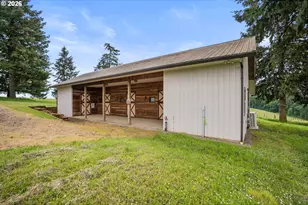 8810 NE Blackburn Rd, Yamhill, OR 97148 - Photo 6