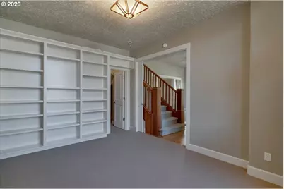 1674 Olympia Ct, Salem, OR 97304 - Photo 14