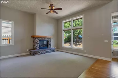 1674 Olympia Ct, Salem, OR 97304 - Photo 12