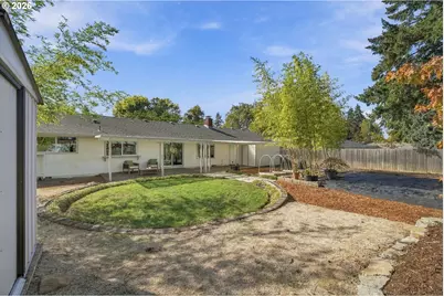 3465 Strathmore Pl, Eugene, OR 97405 - Photo 24