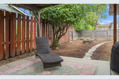 9241 SE Main St, Portland, OR 97216 - Photo 24