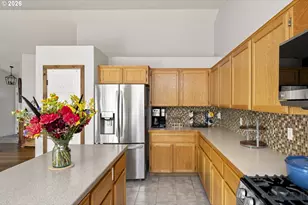 206 Hauser Ct, Molalla, OR 97038 - Photo 10