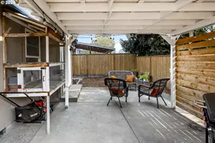 206 Hauser Ct, Molalla, OR 97038 - Photo 30