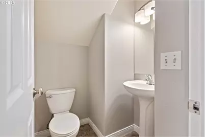 1463 Four Seasons Dr, Roseburg, OR 97470 - Photo 42