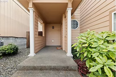 1463 Four Seasons Dr, Roseburg, OR 97470 - Photo 6