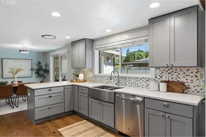 16890 SE Carmel Ct, Milwaukie, OR 97267 - Photo 12