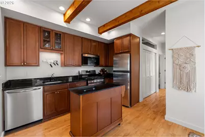 4040 N Montana Ave #4, Portland, OR 97227 - Photo 2