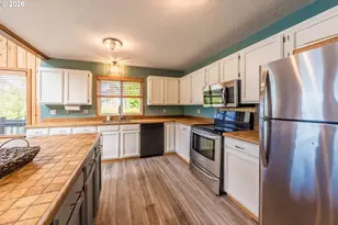 4040 NE 20th St, Otis, OR 97368 - Photo 14