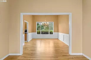 14731 SE Landis Ct, Clackamas, OR 97015 - Photo 8