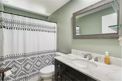 14877 SW Oregon Trail Ln, Beaverton, OR 97006 - Photo 32