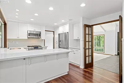 11255 SW Viewmount Ct, Tigard, OR 97223 - Photo 18