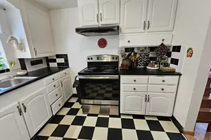 572 Dillard Gardens Rd, Winston, OR 97496 - Photo 8