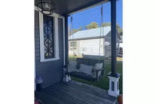 1917 Clifford St, Baker City, OR 97814 - Photo 2