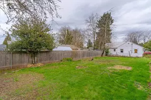 4623 NE Sumner St, Portland, OR 97218 - Photo 44