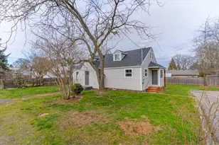 4623 NE Sumner St, Portland, OR 97218 - Photo 6