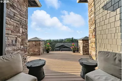 8547 SE Constance Dr, Happy Valley, OR 97086 - Photo 16