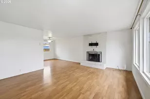 3705 Peppertree Dr, Eugene, OR 97402 - Photo 8