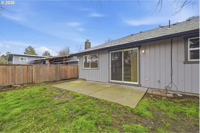 3705 Peppertree Dr, Eugene, OR 97402 - Photo 32